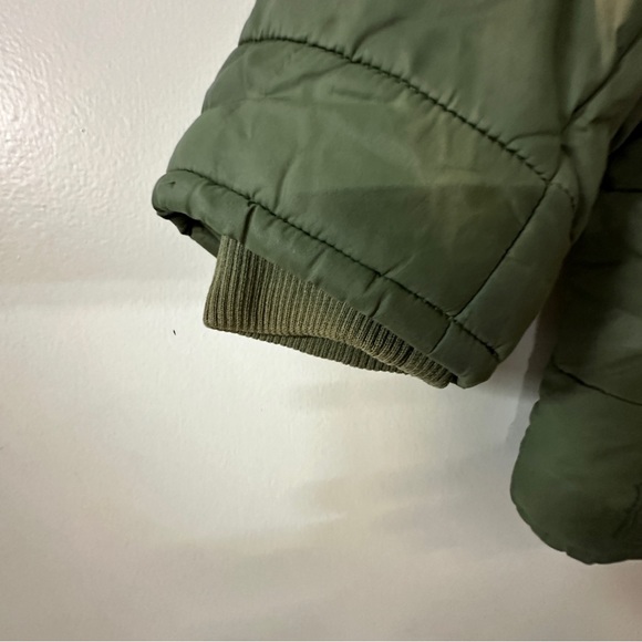 12-18m Puffer Coat with Cuffs - Picture 4 of 7